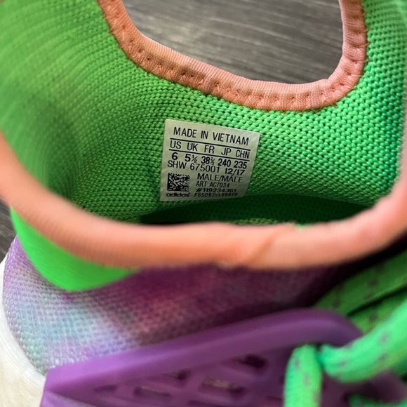 Adidas PW Hu Holi NMD MC sneakers. Multi color mulitcolor tie dye size 6 us - Picture 4 of 9